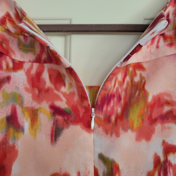 Roaman's Floral Dress - Picture 7 of 7